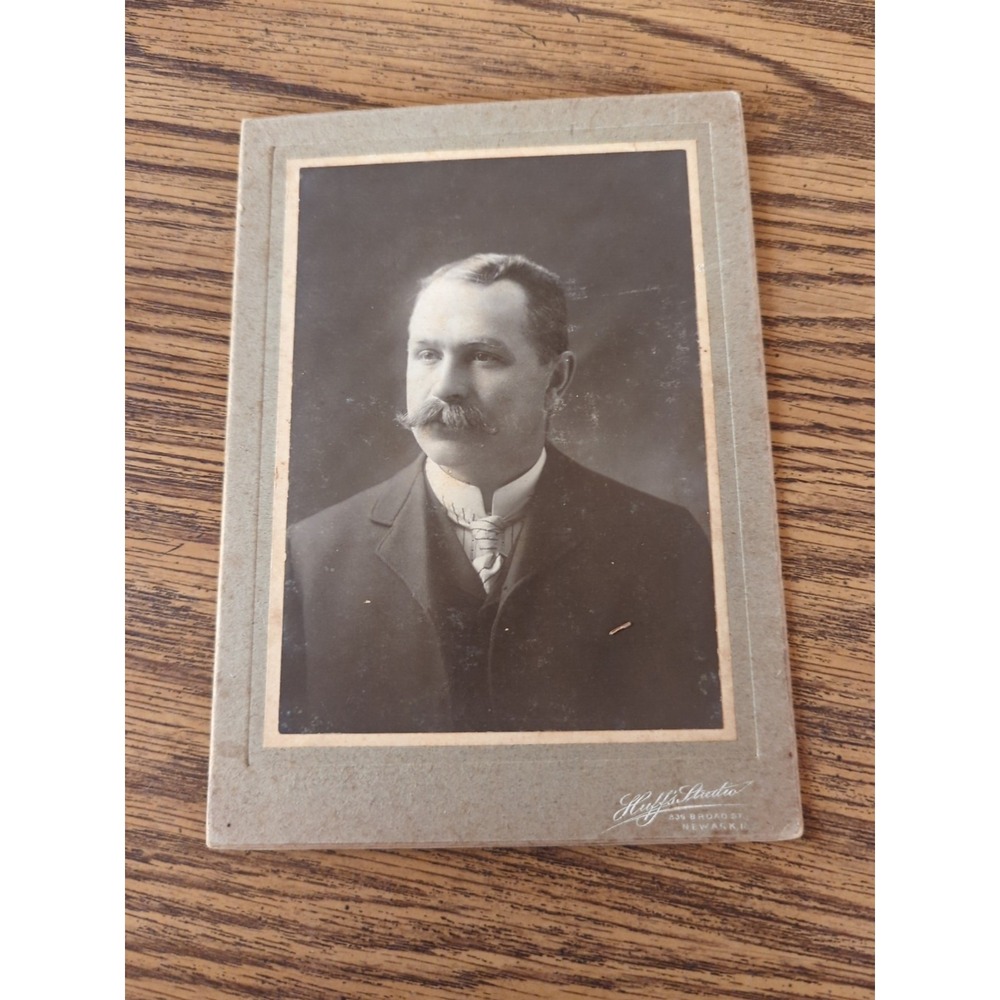 Antique Cabinet Card Man Photo Victorian Portrait Newark NJ Huff's Studio
